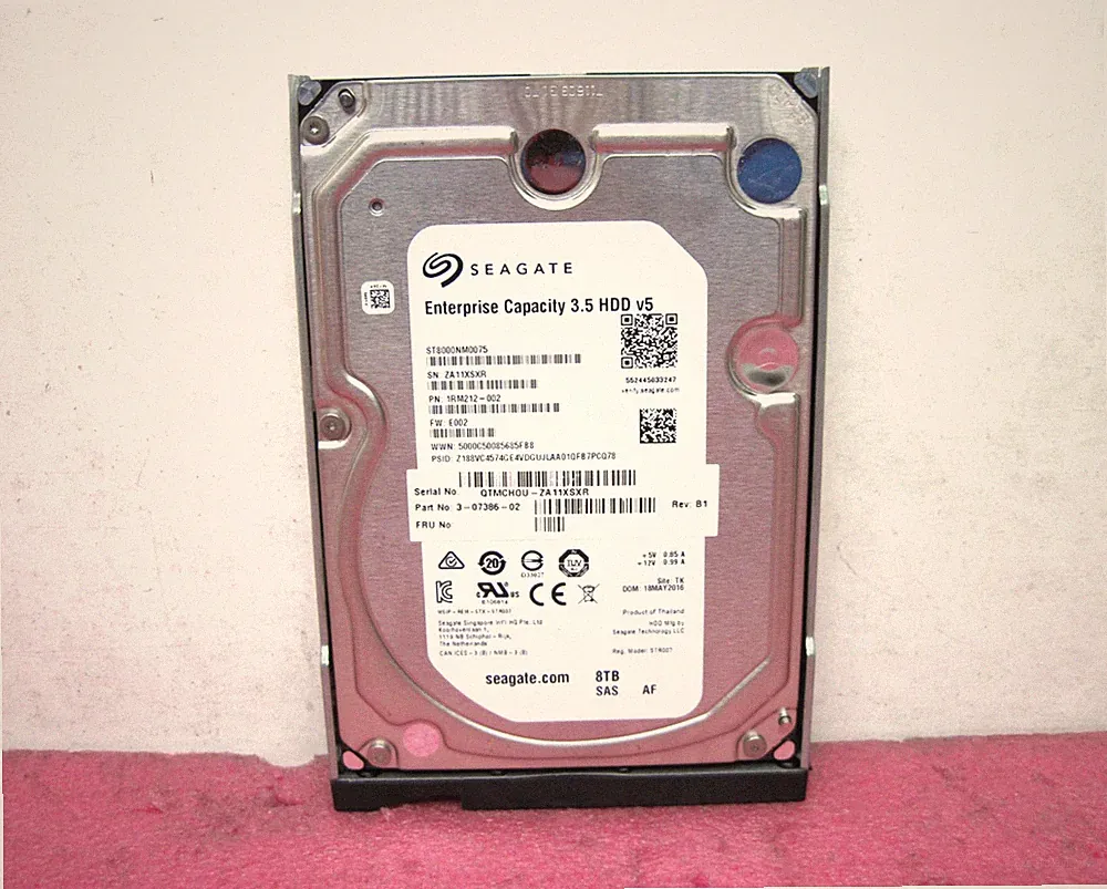 Seagate ST8000NM0075 8TB 3.5" 12Gb/s 256MB 7.2K RPM SAS Drive P/N: 1RM212-002 T9